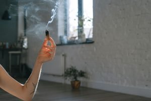 8 Signs of Negative Energy at Home and How to Clear It